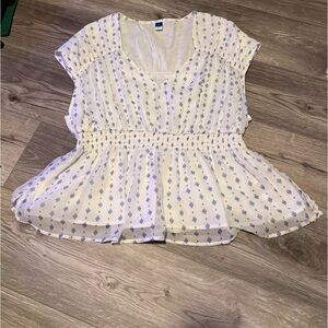Old Navy White Blouse with Blue Diamond Pattern